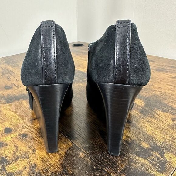 Tory Burch Gabrielle Buckle Suede Black Wedge Booties Size 6 - Picture 14 of 16